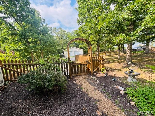 216 West Hickory Ridge Road Steelville, MO 65565 - Photo 11 of 72