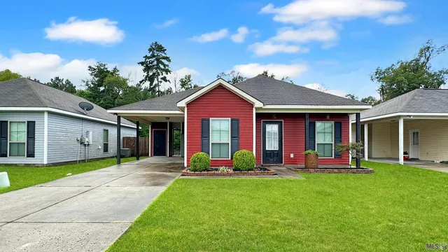 $1,700 | 10816 Field Pointe Drive, Denham Springs, LA 70726