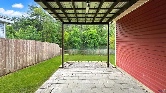 $1,700 | 10816 Field Pointe Drive, Denham Springs, LA 70726