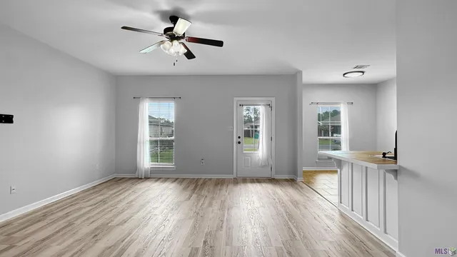 $1,700 | 10816 Field Pointe Drive, Denham Springs, LA 70726