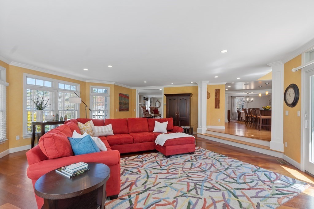 15 Jefferson Drive Acton, MA 01720 - Photo 4 of 42