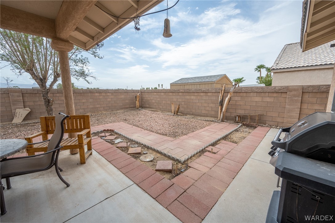 5762 Ruth Drive Fort Mohave, AZ 86426 - Photo 20 of 29 a view of a terrace
