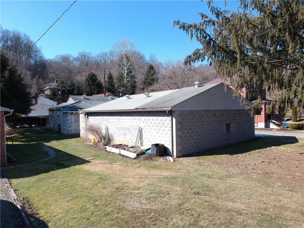 1020 Lewis Run Road Clairton, PA 15025 - Photo 7 of 21 Gallery Image 7