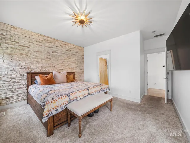 $514,990 | 2333 North Eagle Creek Lane, Eagle, ID 83616