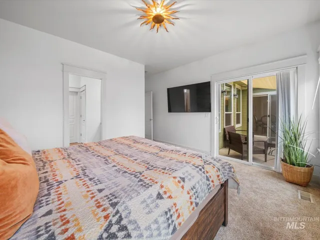 $514,990 | 2333 North Eagle Creek Lane, Eagle, ID 83616