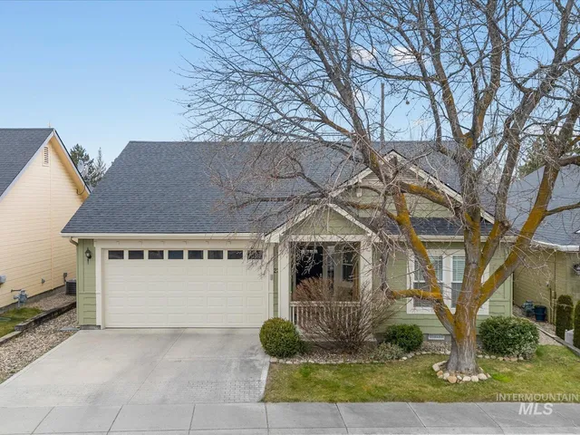 $514,990 | 2333 North Eagle Creek Lane, Eagle, ID 83616