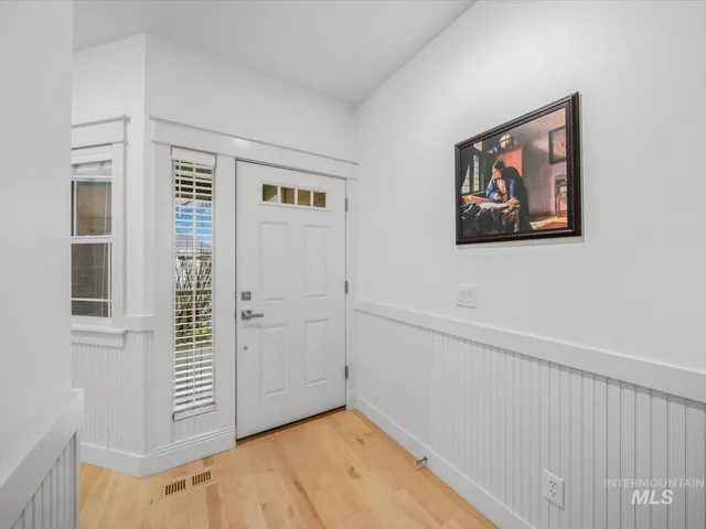 $514,990 | 2333 North Eagle Creek Lane, Eagle, ID 83616