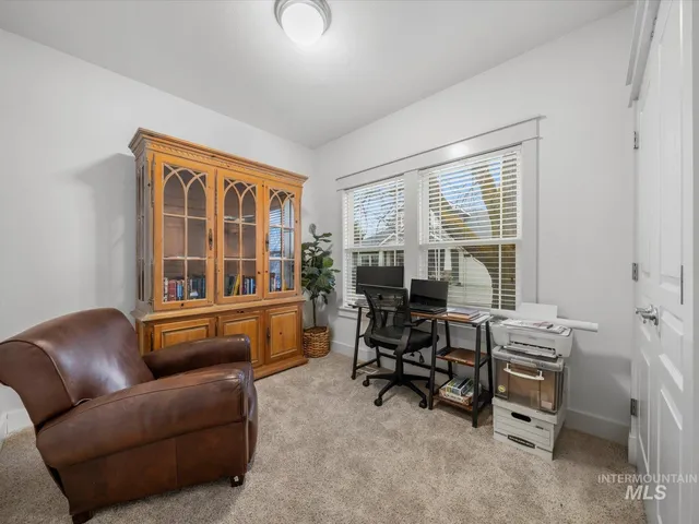 $514,990 | 2333 North Eagle Creek Lane, Eagle, ID 83616