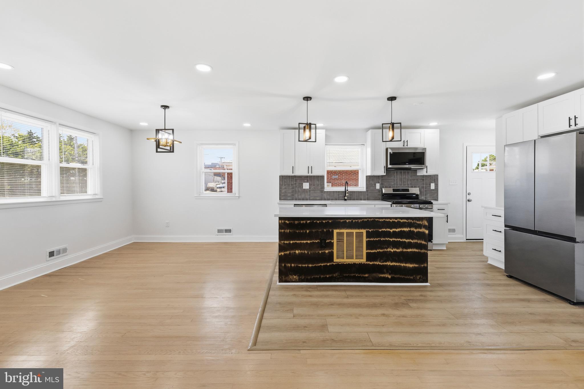 8368 Old Philadelphia Road Baltimore, MD 21237 - Photo 10 of 39
