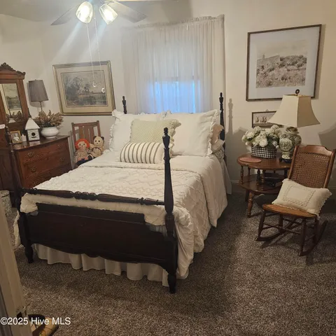 $219,900 | 506 West Clinton Street, Roseboro, NC 28382