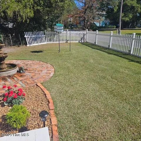 $219,900 | 506 West Clinton Street, Roseboro, NC 28382