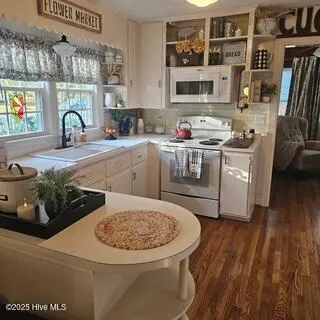 $219,900 | 506 West Clinton Street, Roseboro, NC 28382