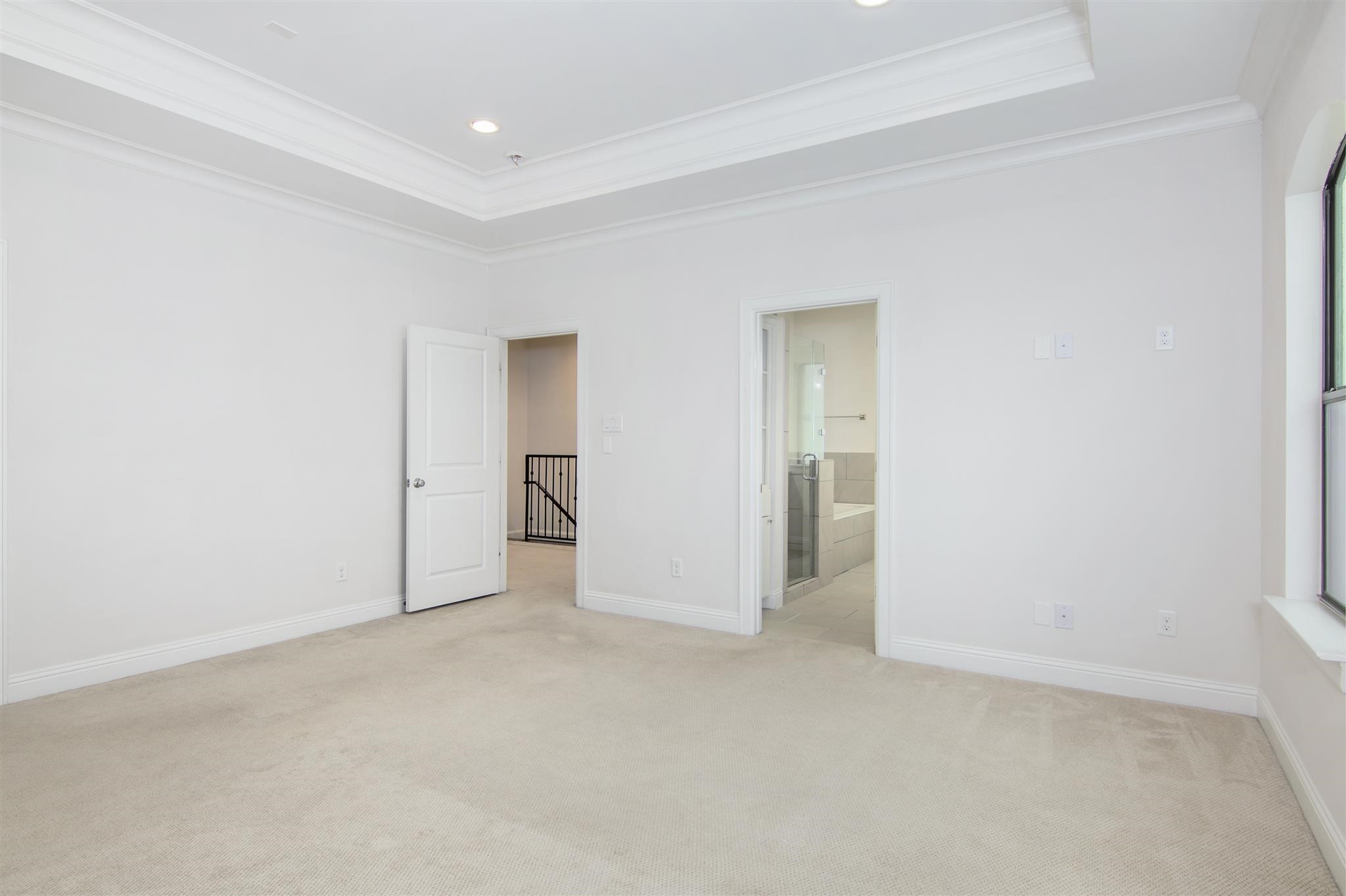 1508 Johnson Street Houston, TX 77007 - Photo 18 of 28 Primary bedroom