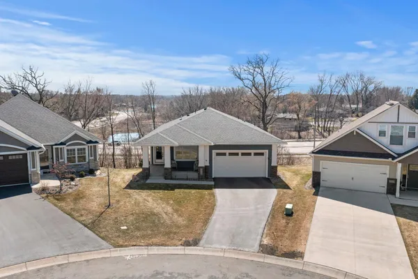 $675,000 | 3925 Noah Court Northwest, Prior Lake, MN 55372