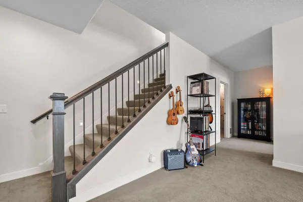 $675,000 | 3925 Noah Court Northwest, Prior Lake, MN 55372