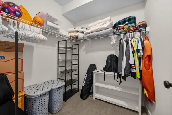 $675,000 | 3925 Noah Court Northwest, Prior Lake, MN 55372