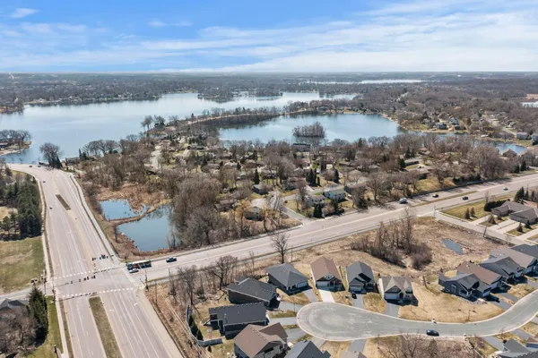 $675,000 | 3925 Noah Court Northwest, Prior Lake, MN 55372