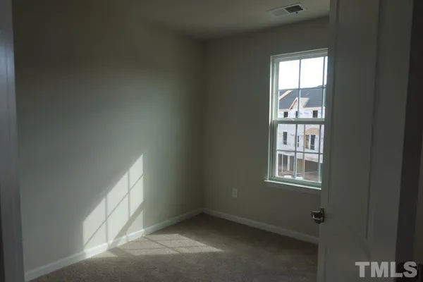 $2,100 | 421 Cross Country Way, Durham, NC 27703