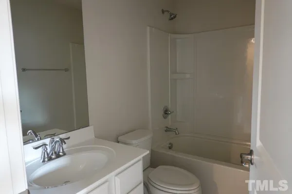 $2,100 | 421 Cross Country Way, Durham, NC 27703