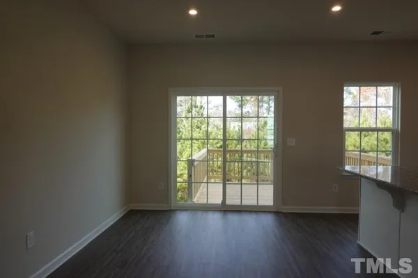 $2,100 | 421 Cross Country Way, Durham, NC 27703