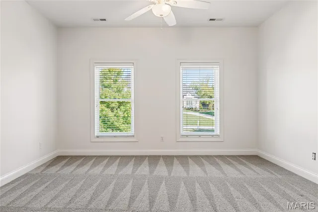 $2,395,000 | 11 Roclare Lane, Town and Country, MO 63131