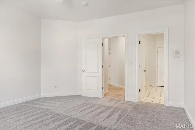 $2,395,000 | 11 Roclare Lane, Town and Country, MO 63131