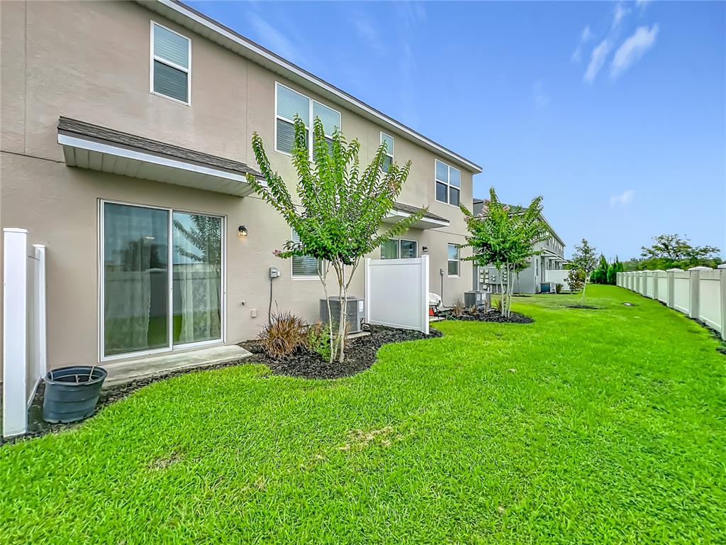 746 Spring Palms Loop Orlando, FL 32828 - Photo 34 of 46