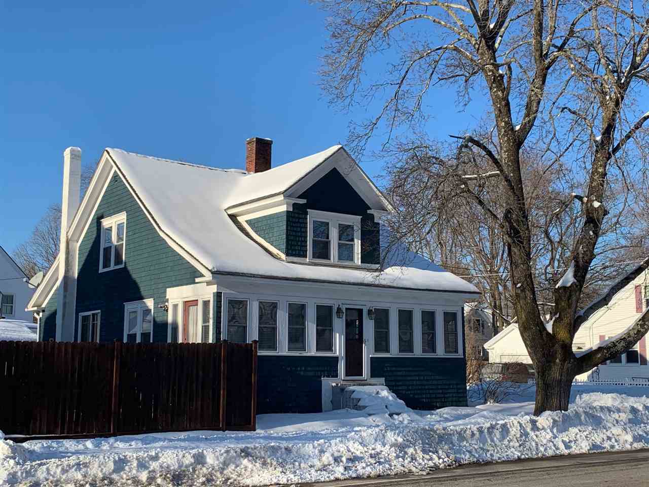 380 Portland Street Rochester, NH 03867 - Photo 1 of 30