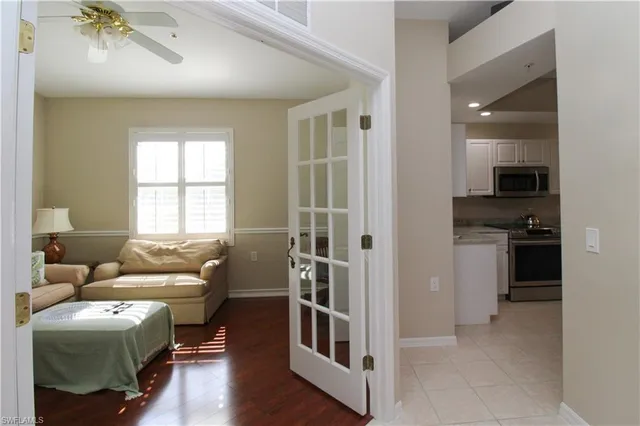 $3,000 | 3435 Laurelgreens Lane South, Unit 201, Naples, FL 34119