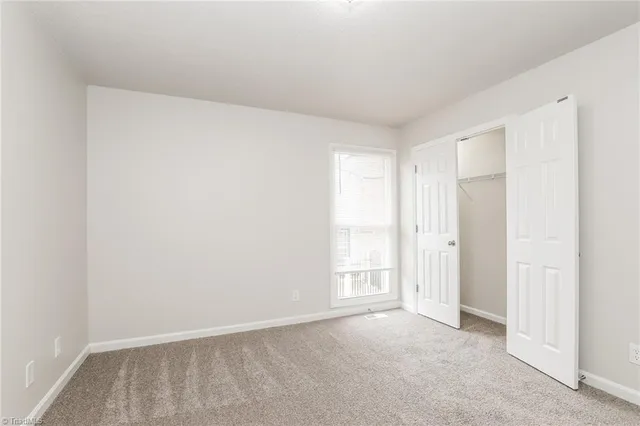 $2,080 | 9 Oliver Court, Greensboro, NC 27406