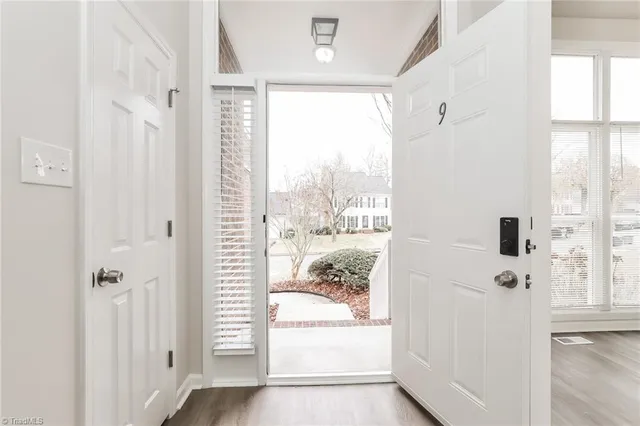 $2,080 | 9 Oliver Court, Greensboro, NC 27406