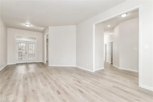 $2,080 | 9 Oliver Court, Greensboro, NC 27406