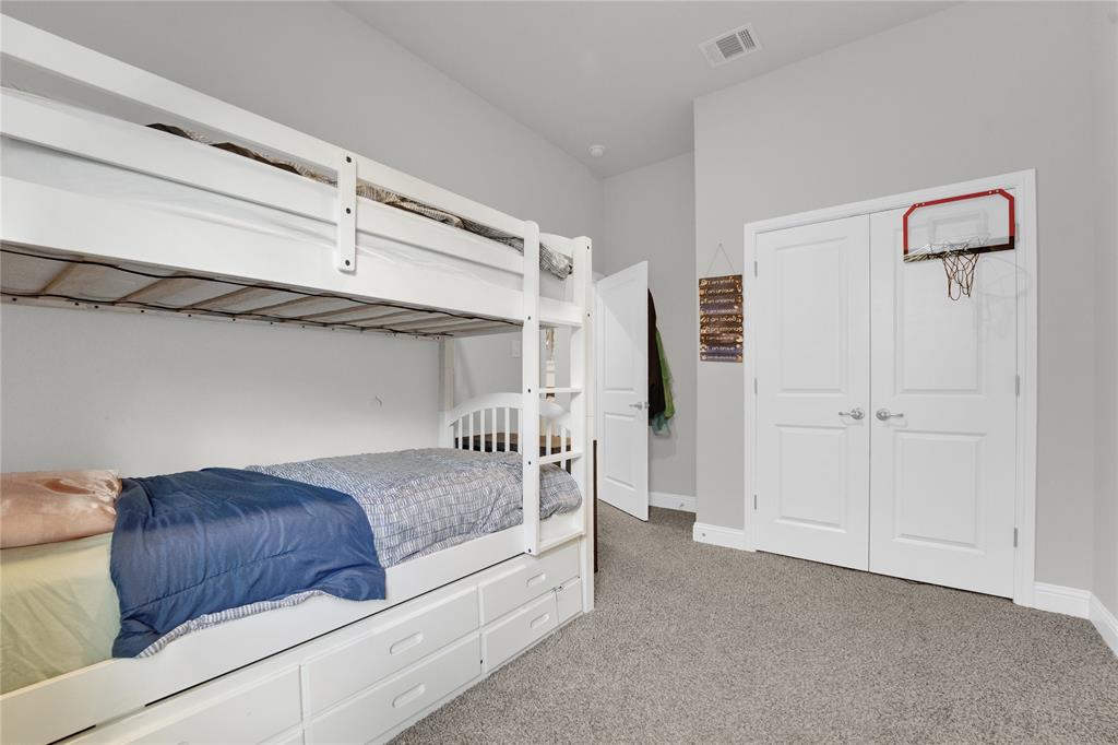 10619 Cherry Tree Way Grand Prairie, TX 76065 - Photo 21 of 26