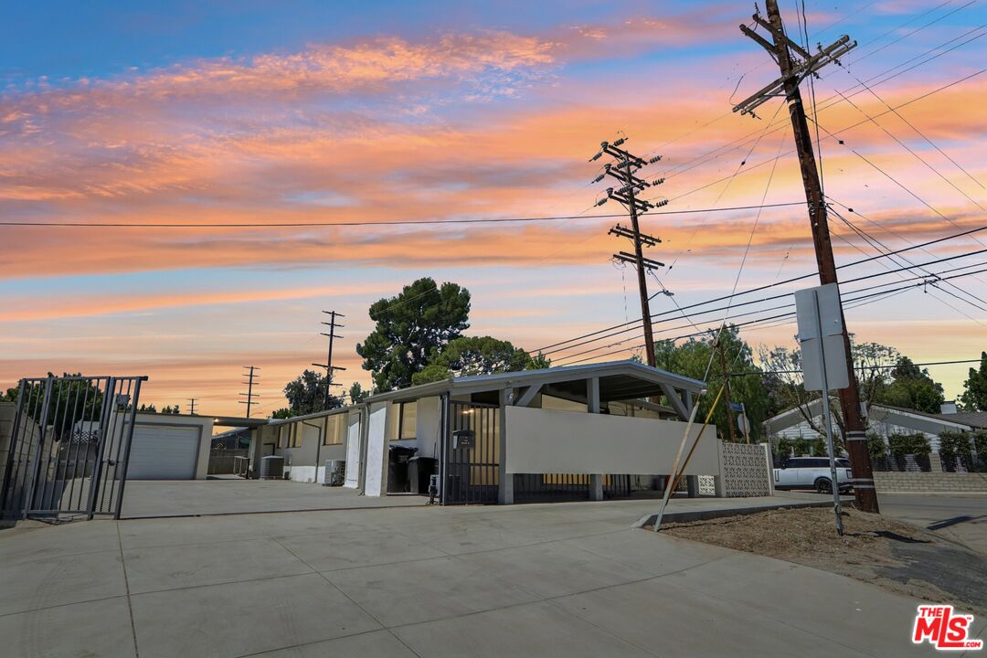 11100 Sheldon Street Sun Valley, CA 91352 - Photo 23 of 35