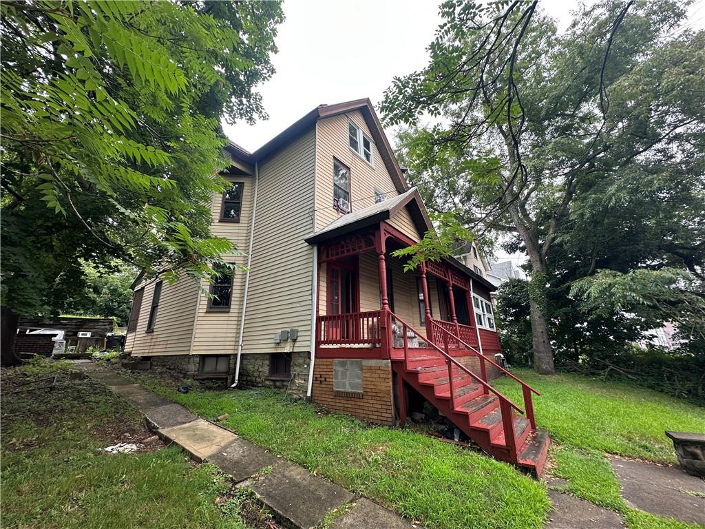 742 Chartiers Avenue McKees Rocks, PA 15136 - Photo 3 of 41 Gallery Image 3