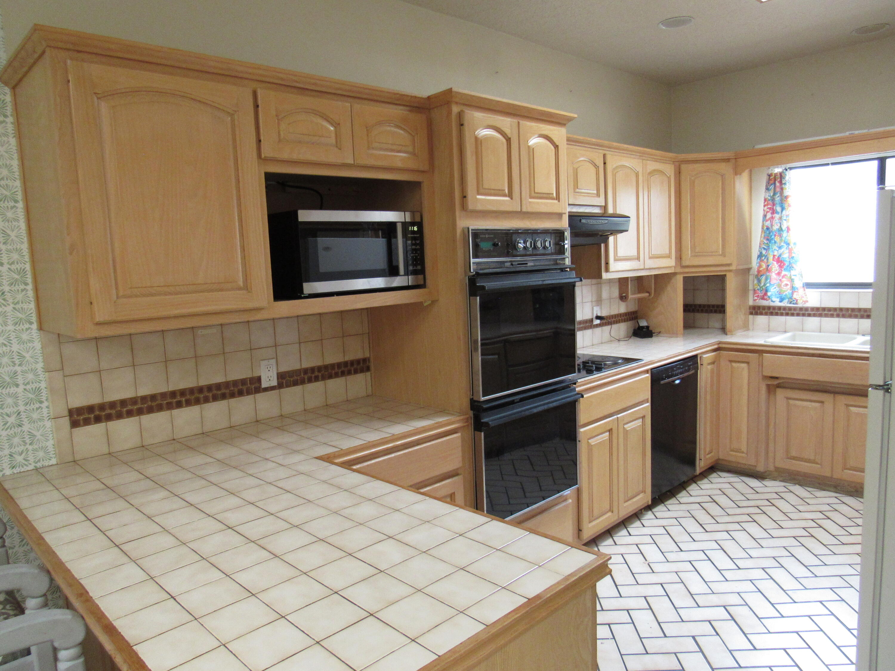 9917 Denali Road Northeast Albuquerque, NM 87111 - Photo 11 of 38 Gallery Image 11
