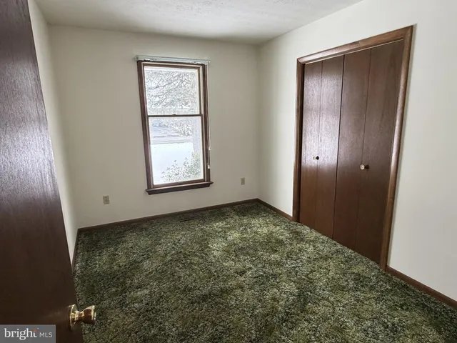 $299,000 | 44 Kingston Drive, Palmyra, PA 17078