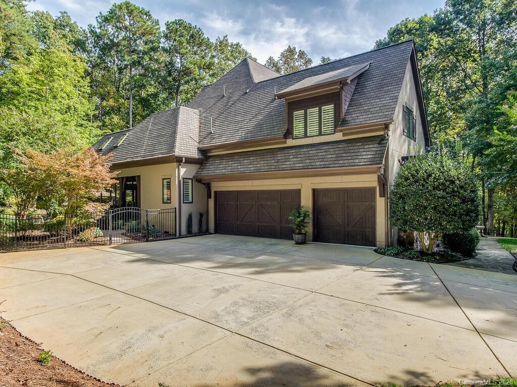 13726 Claysparrow Road Charlotte, NC 28278 - Photo 6 of 13 Gallery Image 6