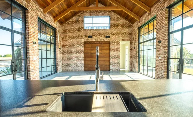 $1,599,000 | 128 Private Road 142, Lampasas, TX 76550