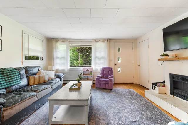 $150,000 | 40 Station Road, Oxford, ME 04270