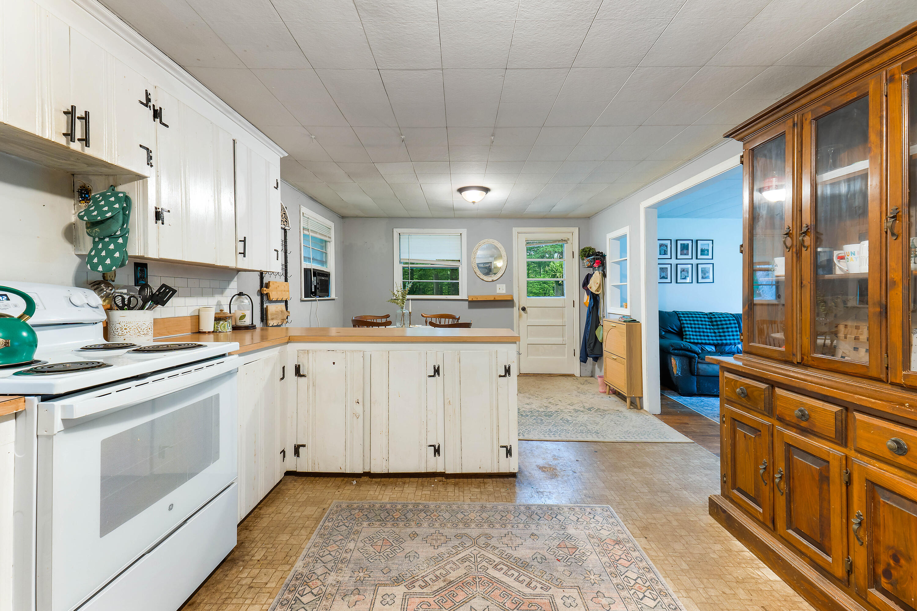 40 Station Road Oxford, ME 04270 - Photo 6 of 28 40 Station Rd_0122