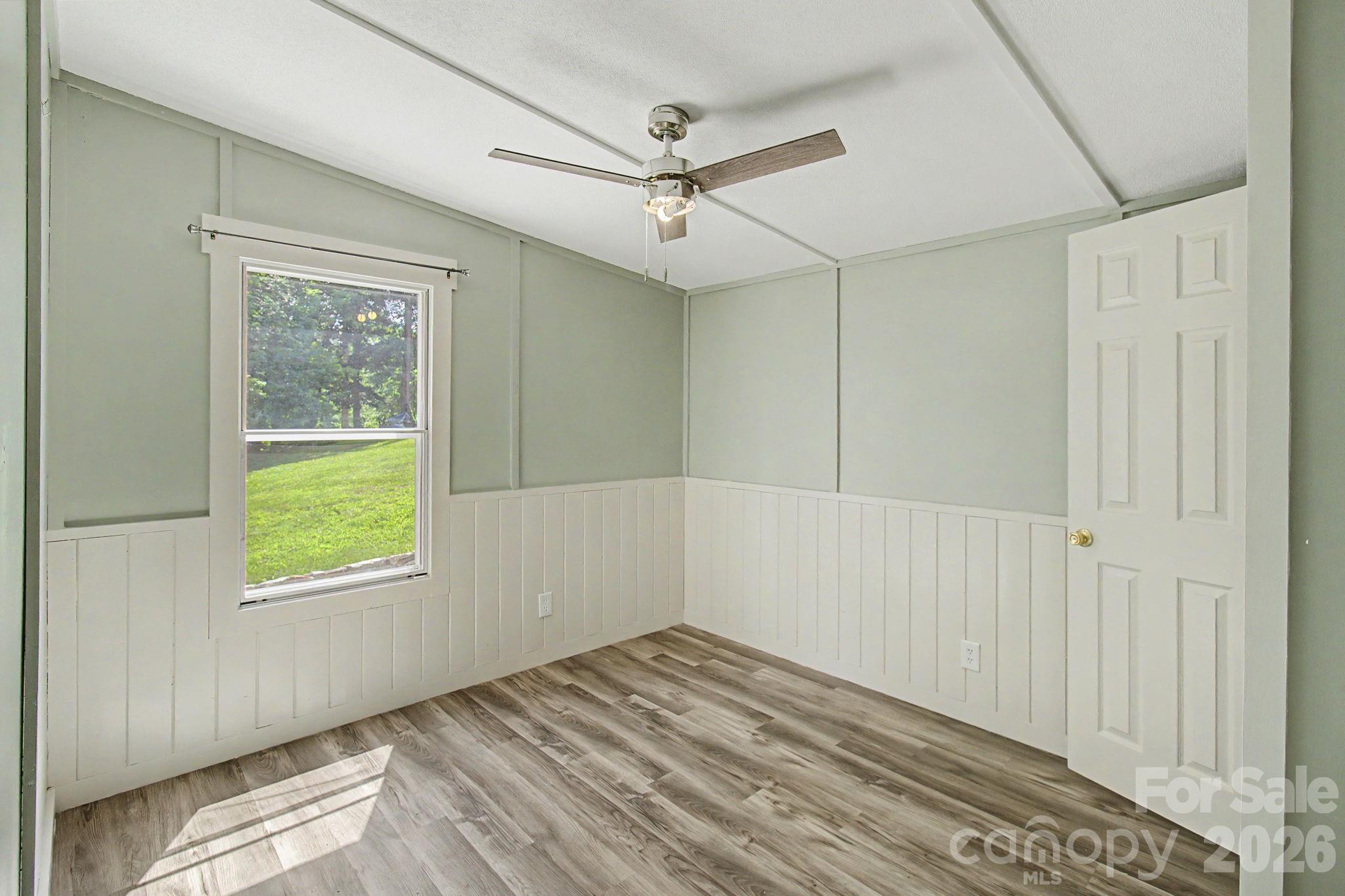 1011 Reed Street Asheville, NC 28804 - Photo 25 of 44