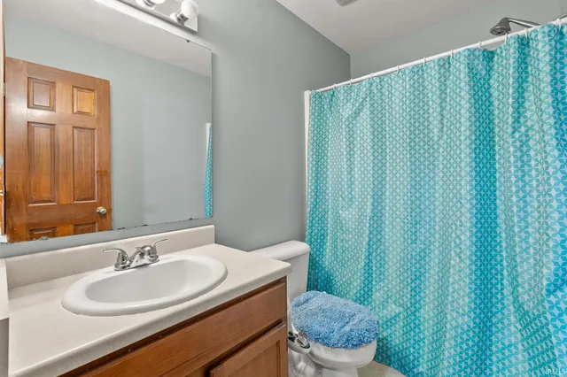 $345,000 | 3203 Caledon Place, Fort Wayne, IN 46818