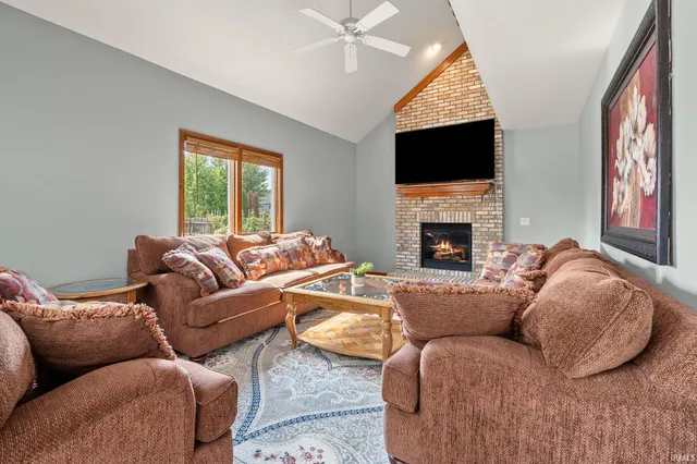 $345,000 | 3203 Caledon Place, Fort Wayne, IN 46818