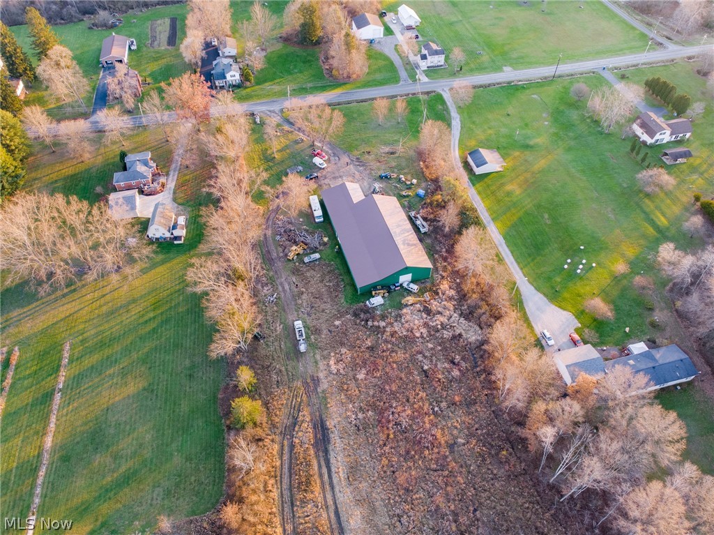 6699 Chestnut-Ridge Road Hubbard, OH 44425 - Photo 9 of 11 Gallery Image 9