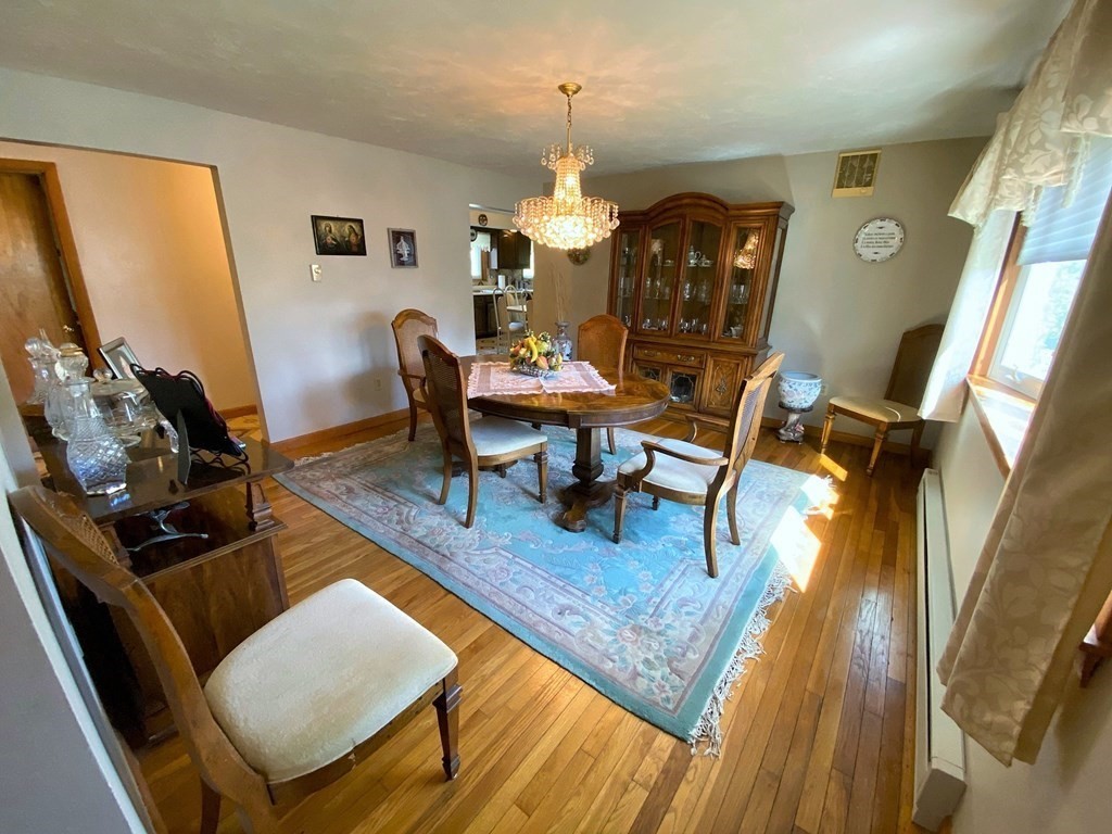 62 Grapevine Road Gloucester, MA 01930 - Photo 8 of 29