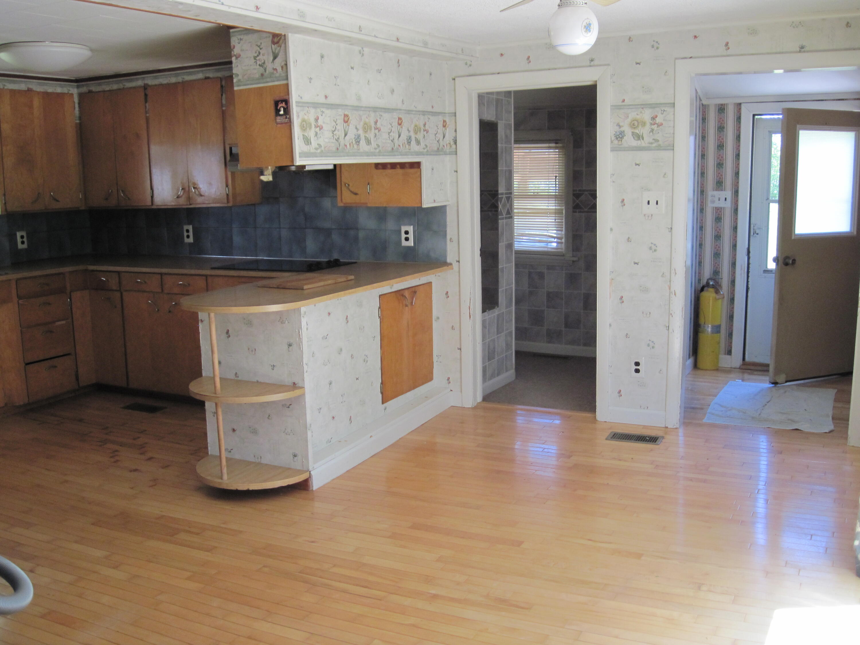 3032 West Chapman Road Mapleton, ME 04757 - Photo 5 of 15 IMG_2970