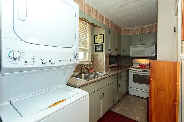 $1,250,000 | 72 College Avenue, Medford, MA 02155