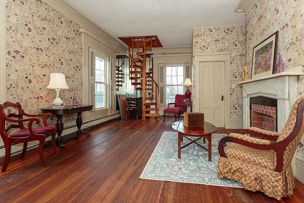 $1,250,000 | 72 College Avenue, Medford, MA 02155