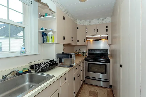 $1,250,000 | 72 College Avenue, Medford, MA 02155